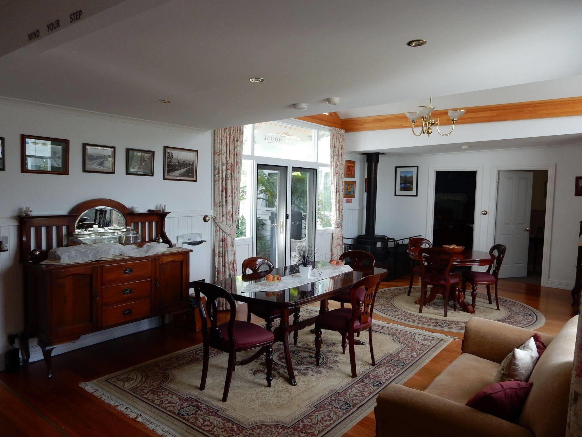 Walton House Bed & Breakfast Huonville Exterior photo